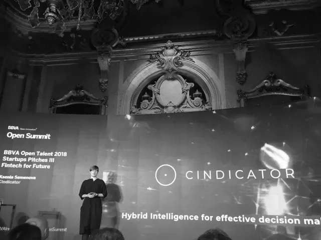 Ksenia Semenova pitching Cindicator at BBVA Open Talent 2018